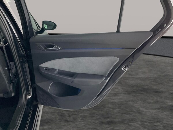 Used Volkswagen Golf 2022 for sale - 76197086: Photo 42