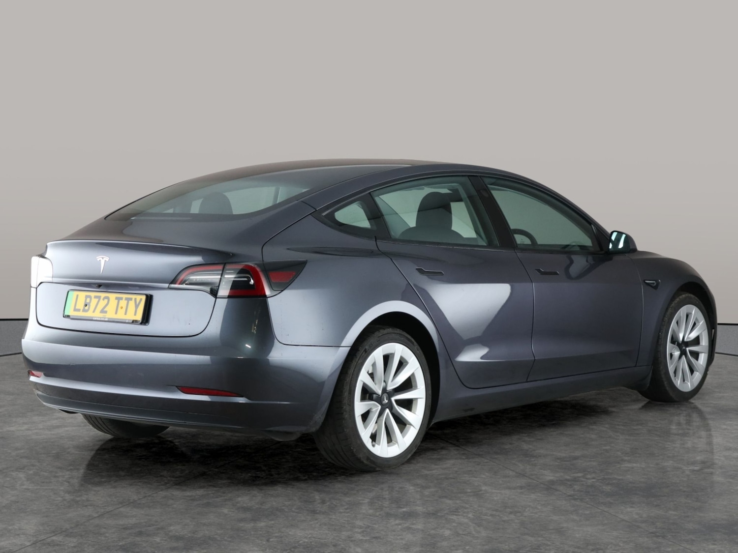 Used Tesla Model 3 2022 for sale - 76704073: Photo 11