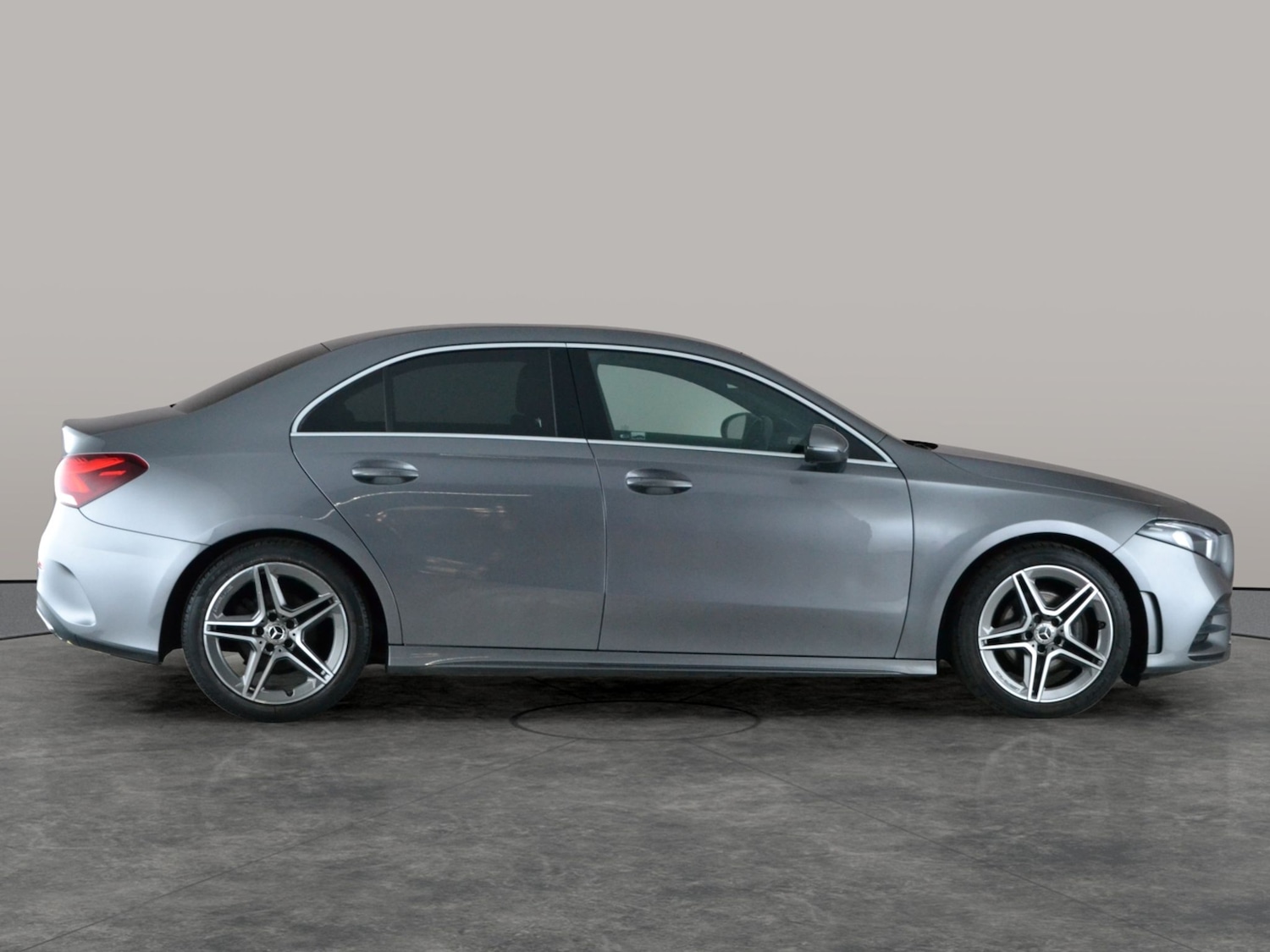 Used Mercedes-Benz A-Class 2020 for sale - 77170976: Photo 9