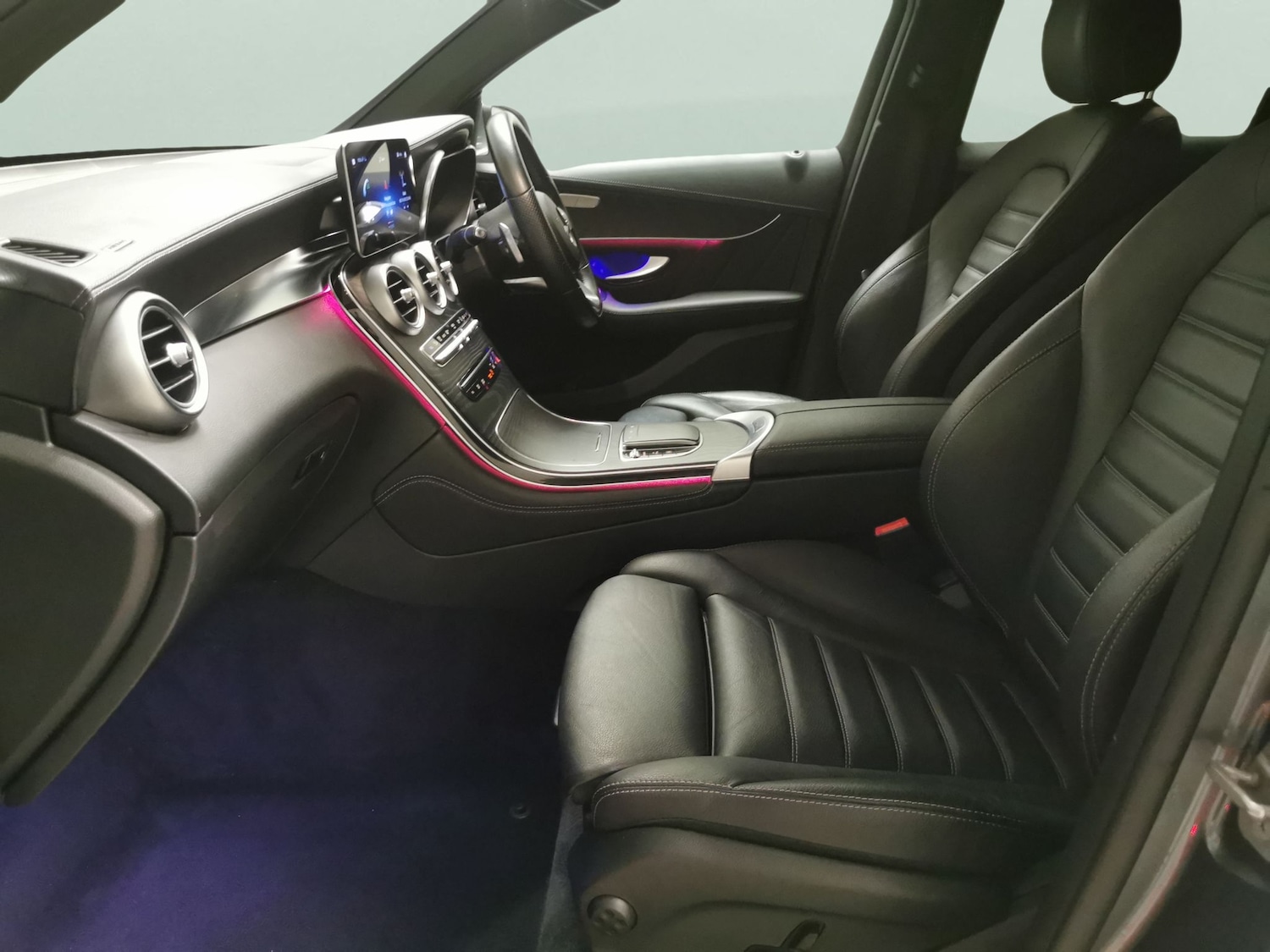 Used Mercedes-Benz GLC 2020 for sale - 76557224: Photo 4