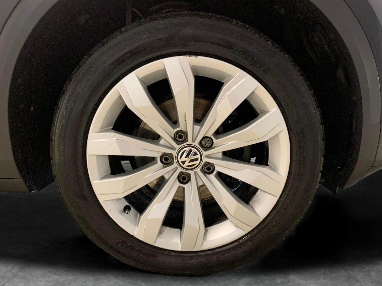 Used Volkswagen T-Roc 2019 for sale - 77698599: Photo 18