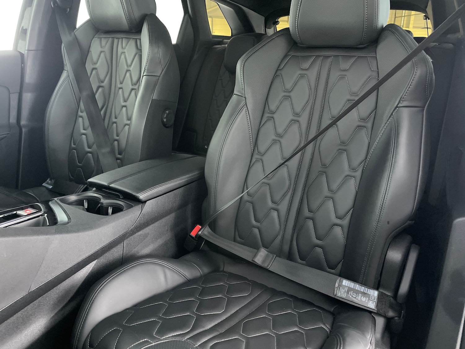 Used Peugeot 3008 2024 for sale - 76564089: Photo 6