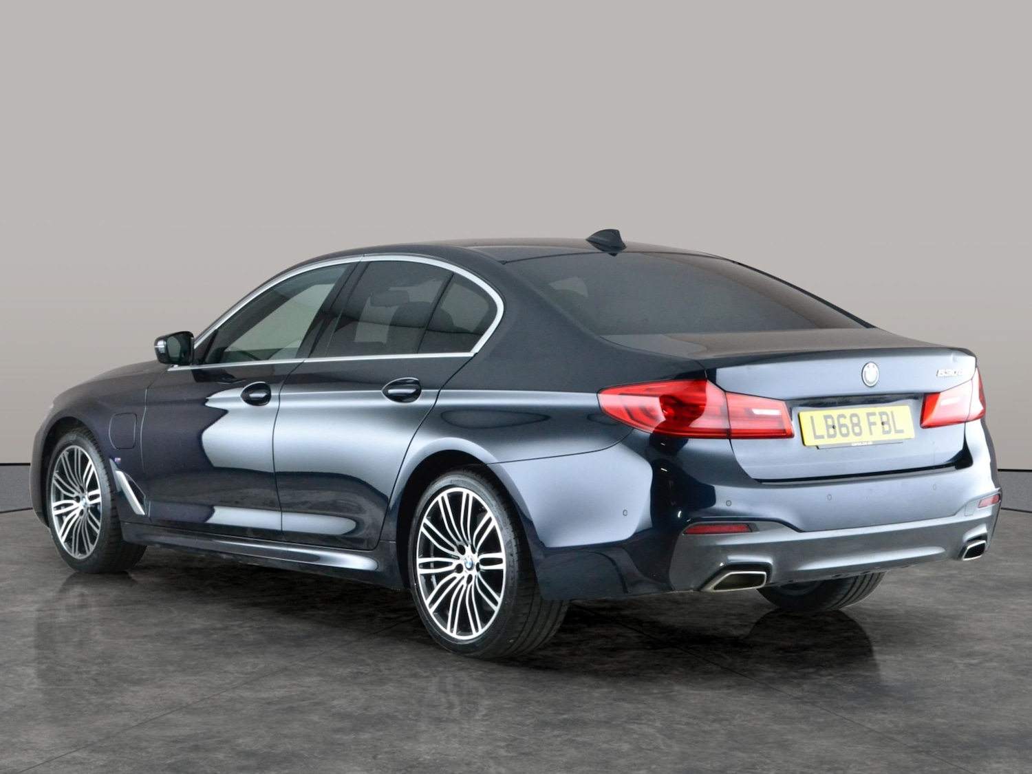 Used BMW 5 Series 2019 for sale - 77629763: Photo 12