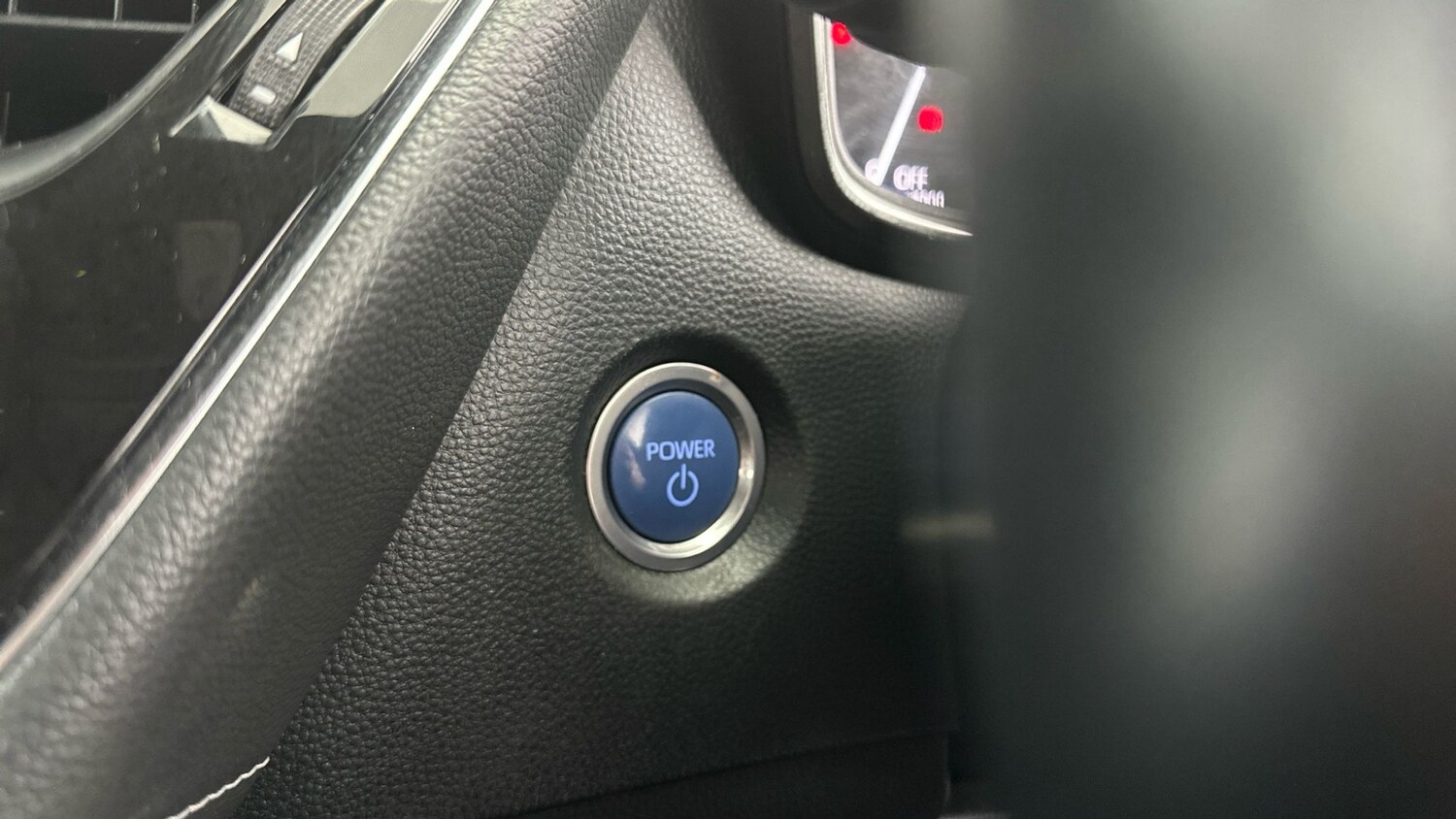 Vehicle 33