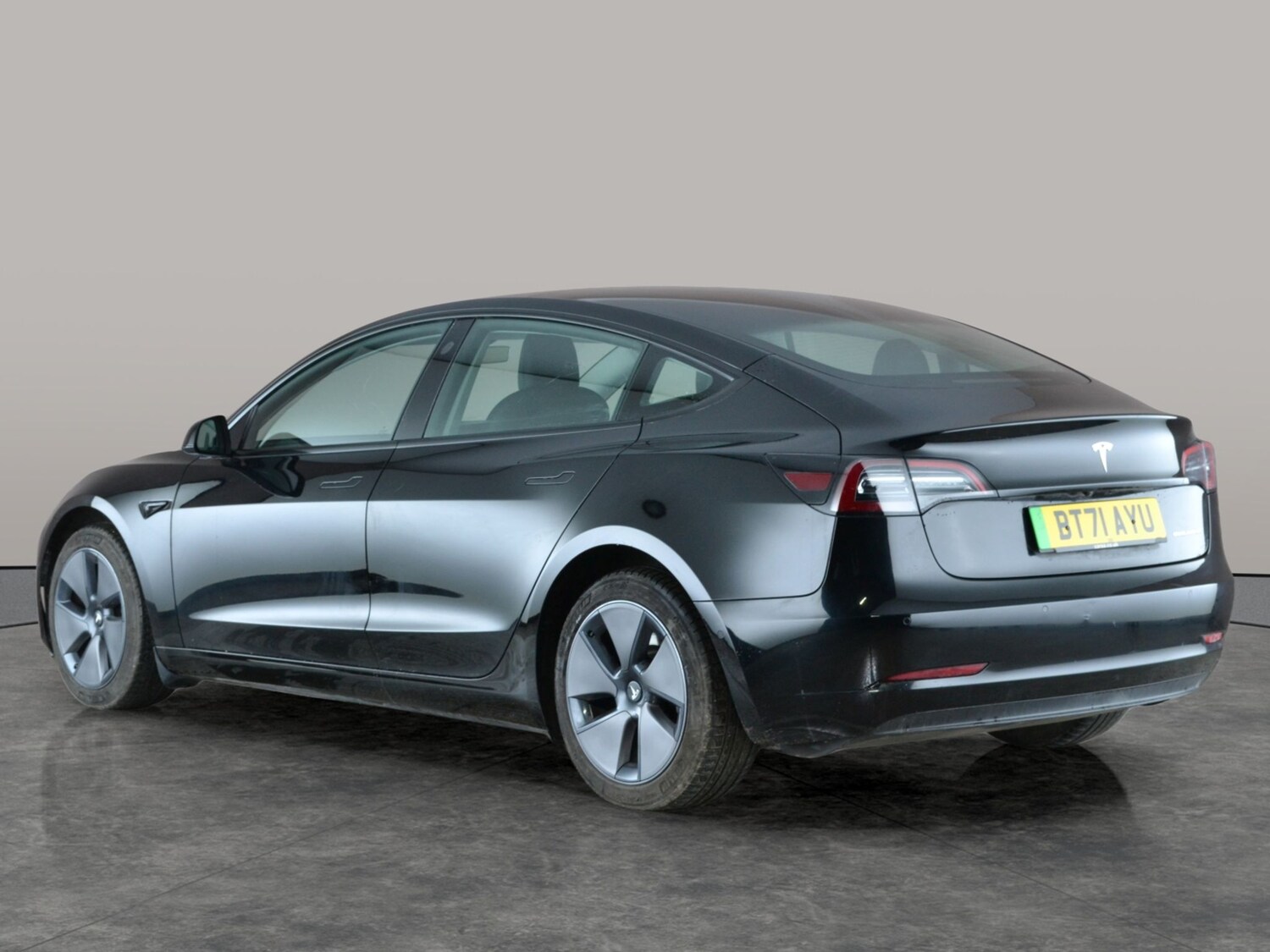 Used Tesla Model 3 2021 for sale - 77347461: Photo 13