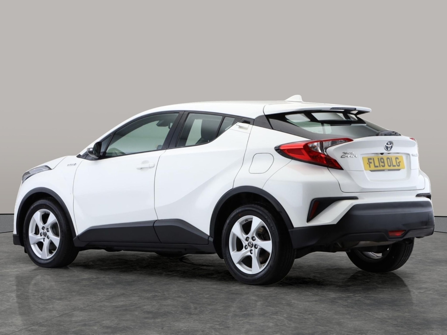 Used Toyota C-HR 2019 for sale - 77083497: Photo 8