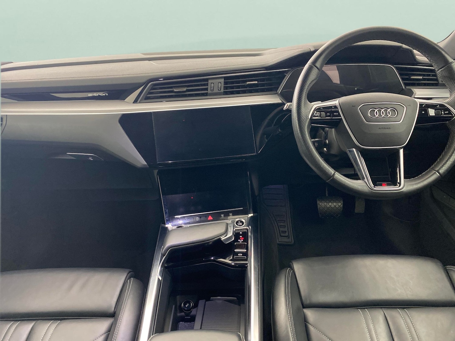 Used Audi e-tron 2022 for sale - 76984434: Photo 4