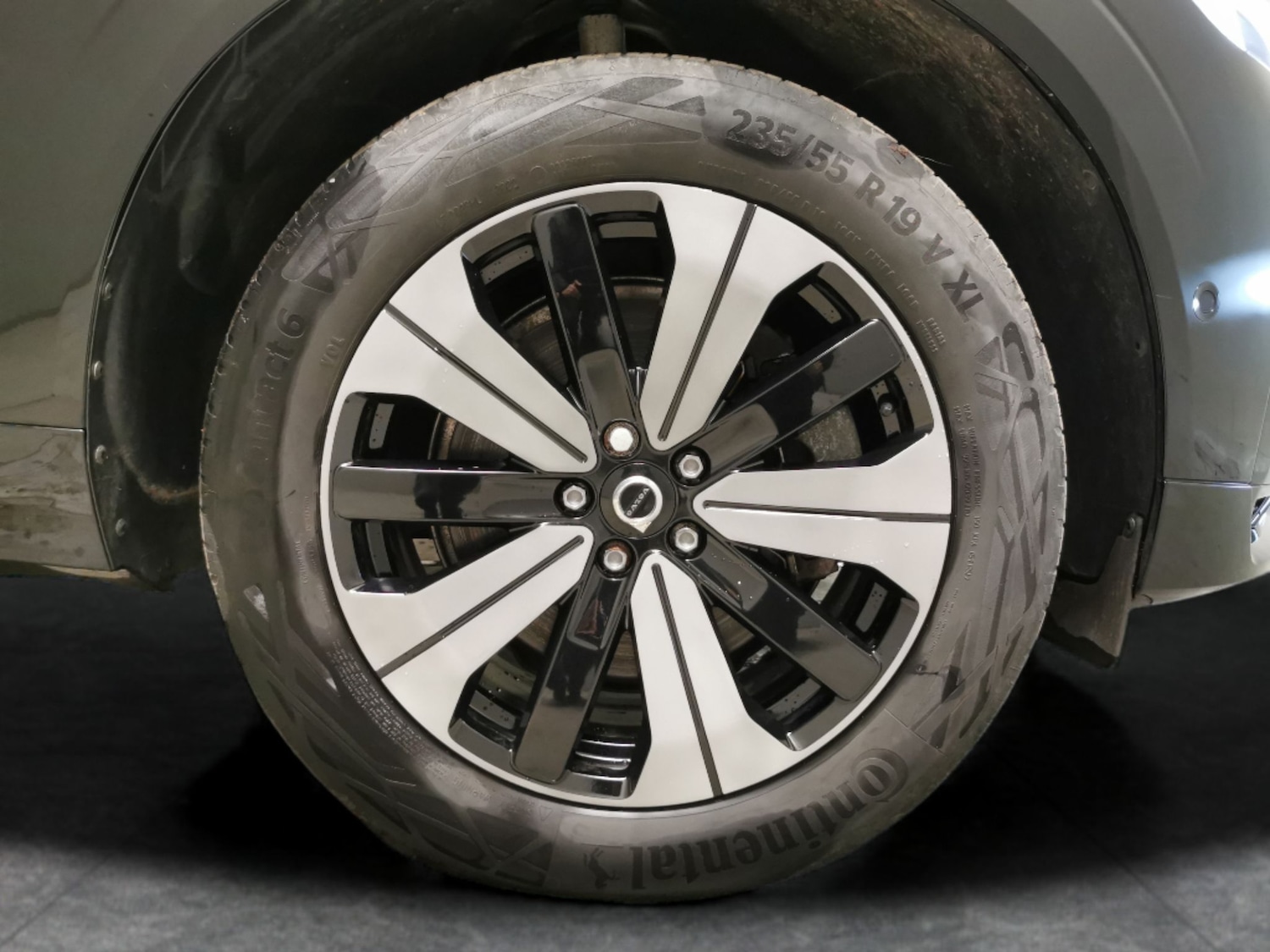 Used Volvo XC60 2023 for sale - 77165694: Photo 24