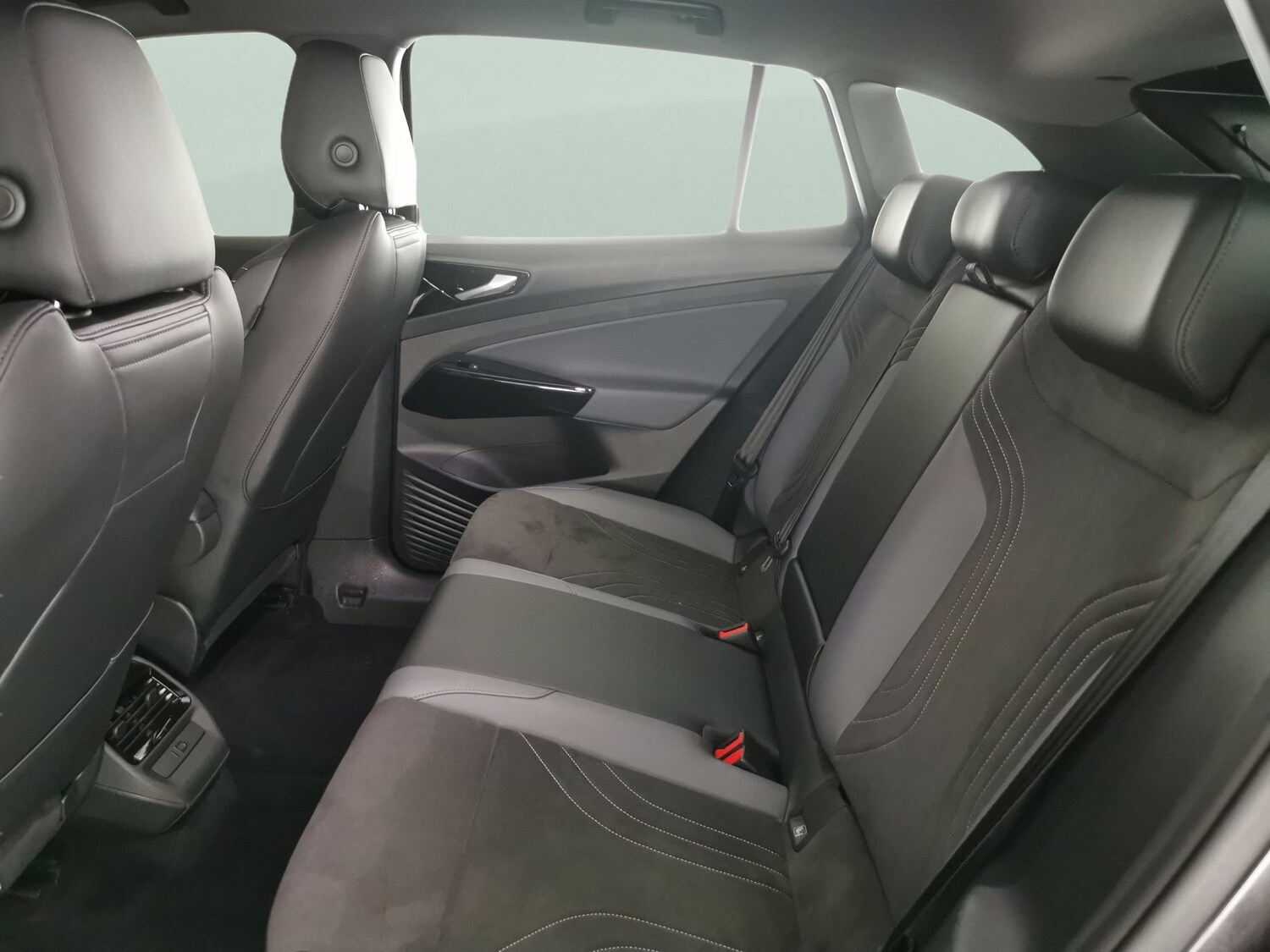 Used Volkswagen ID.4 2022 for sale - 77686135: Photo 24