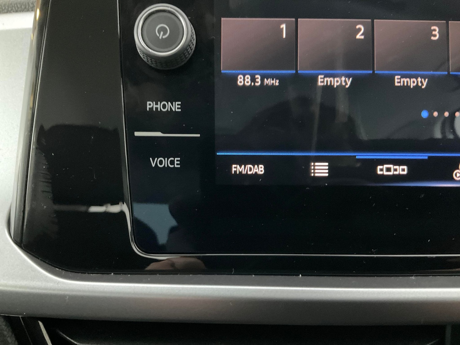 Used Volkswagen T-Roc 2023 for sale - 76590043: Photo 5