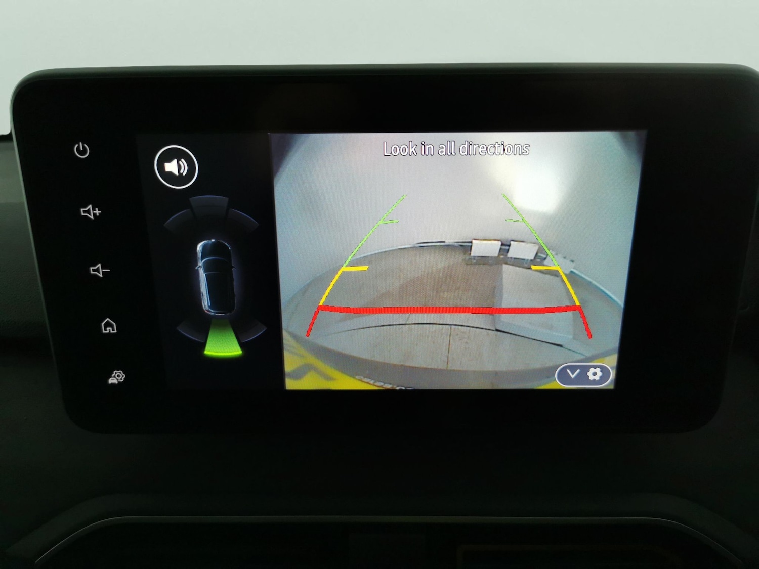 Used Dacia Sandero Stepway 2024 for sale - 76853693: Photo 5