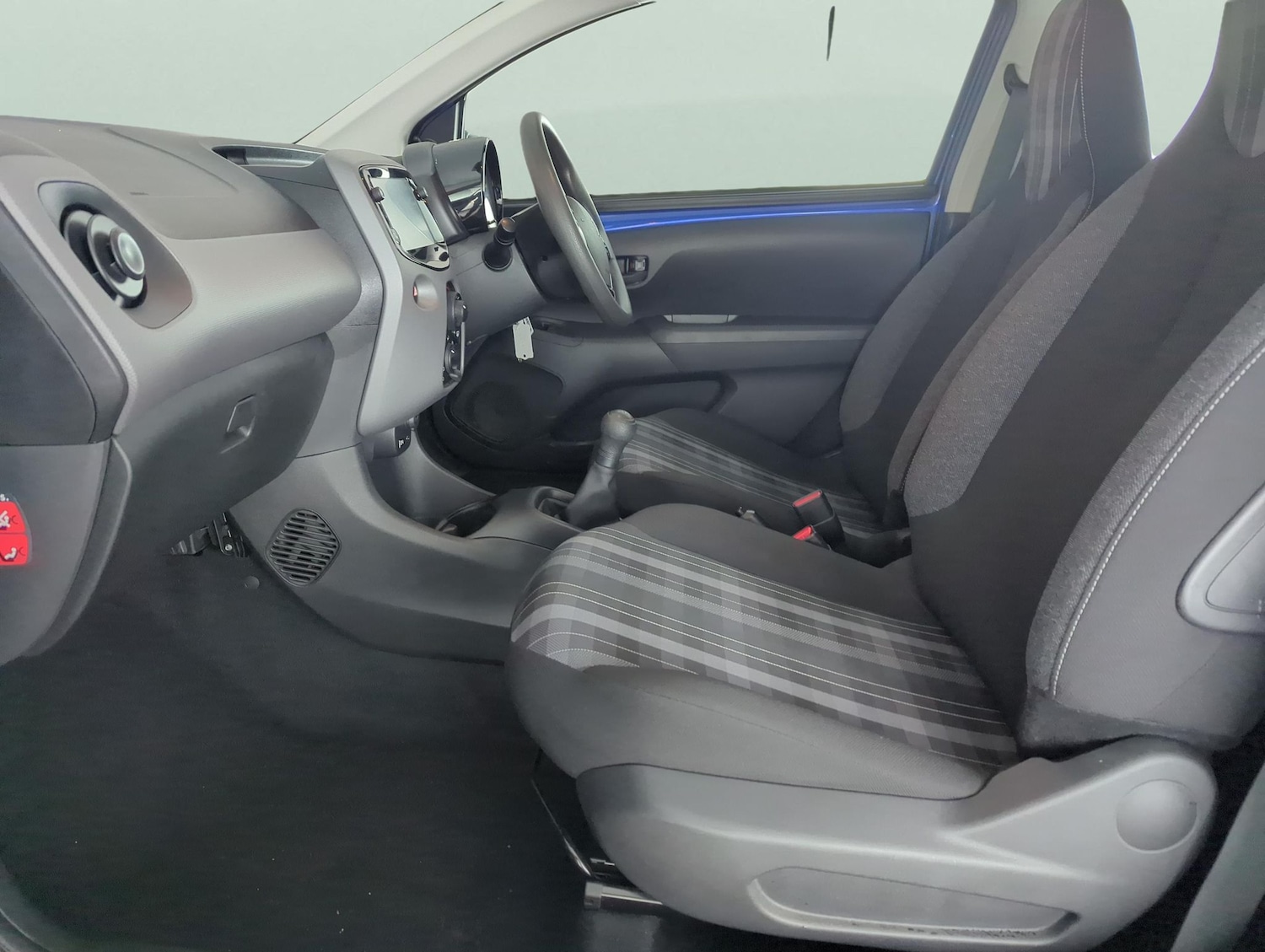 Used Peugeot 108 for sale - 77846203: Photo 4