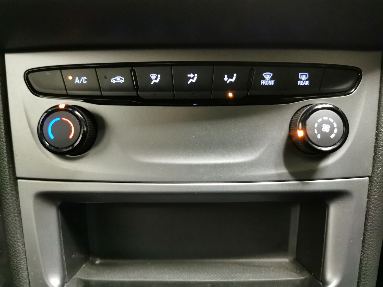 Used Vauxhall Astra for sale - 77827103: Photo 18