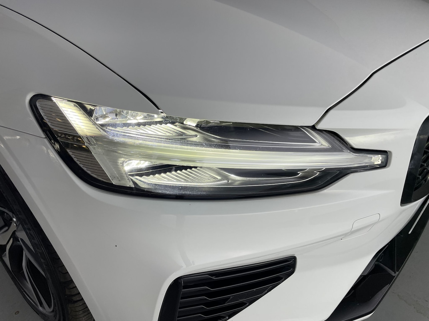 Used Volvo V60 2022 for sale - 76669384: Photo 31