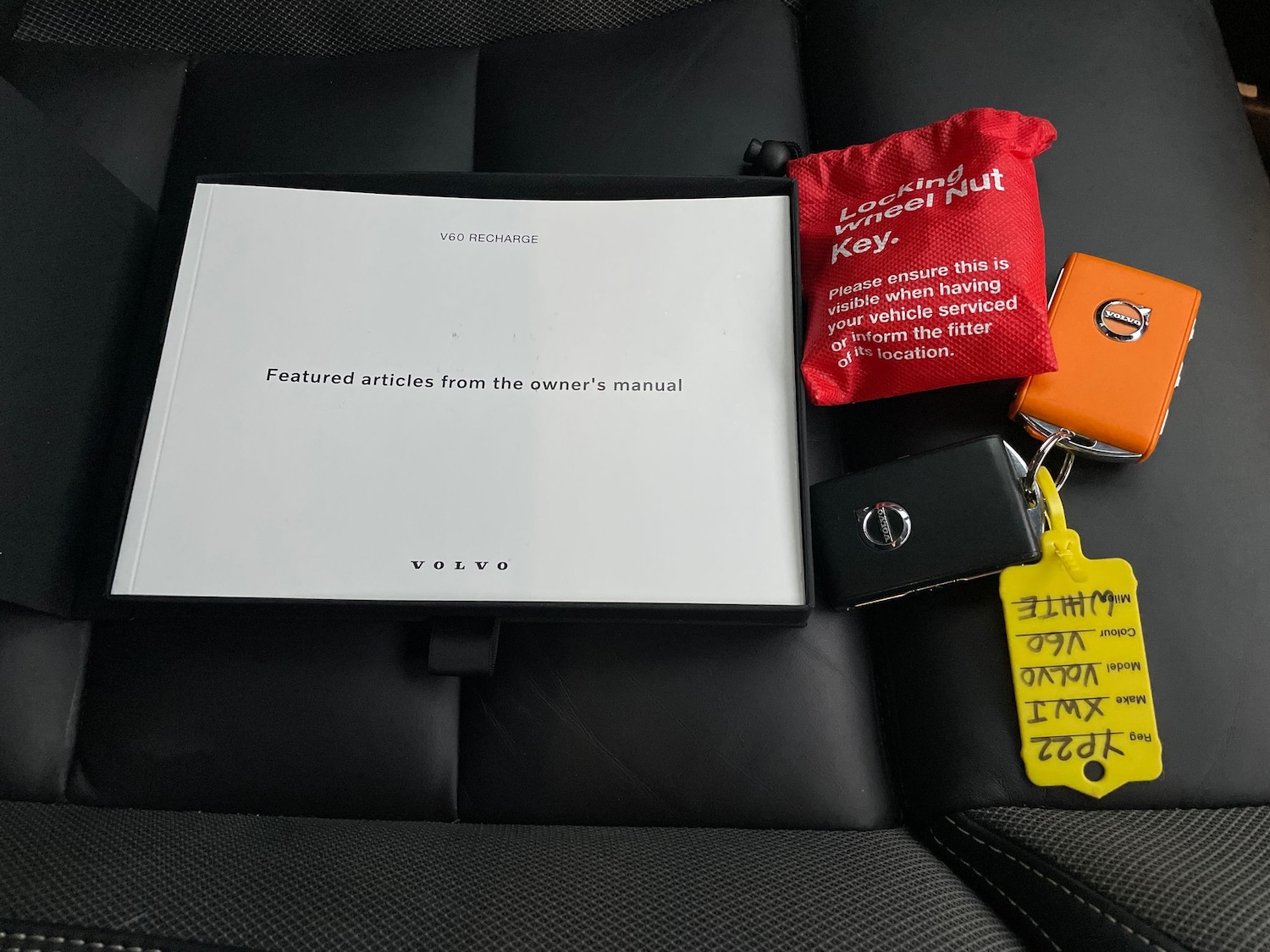 Used Volvo V60 2022 for sale - 76669384: Photo 42