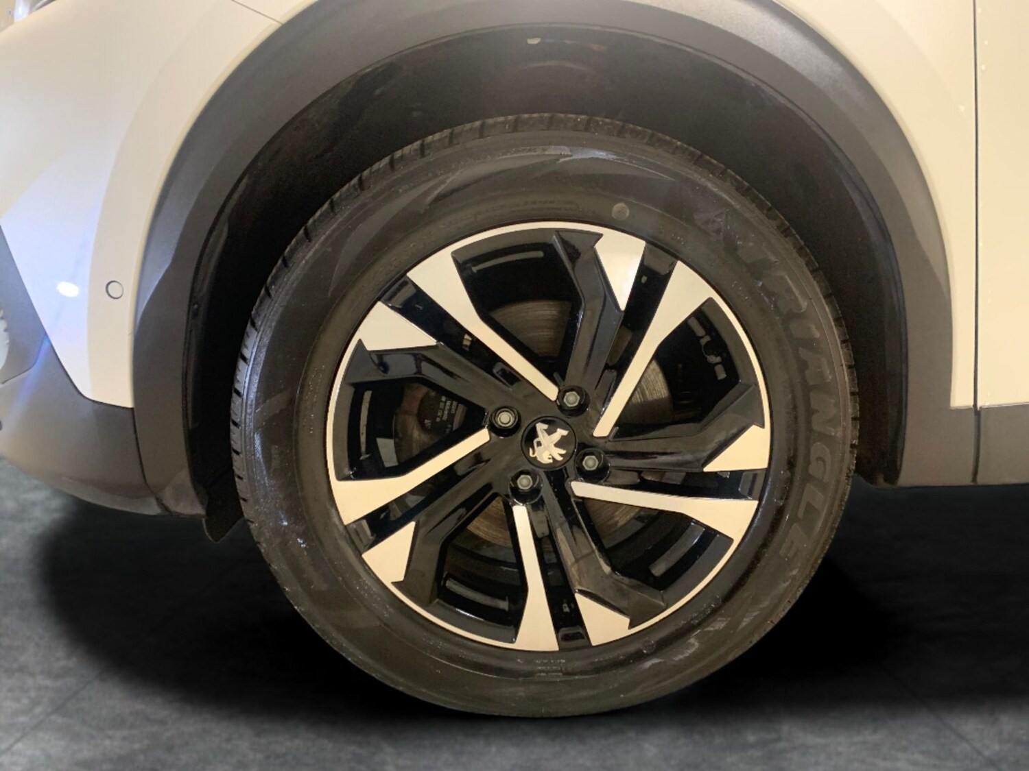 Used Peugeot 2008 2023 for sale - 78142123: Photo 22