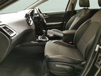 Used Kia Ceed 2022 for sale - 77347252: Photo