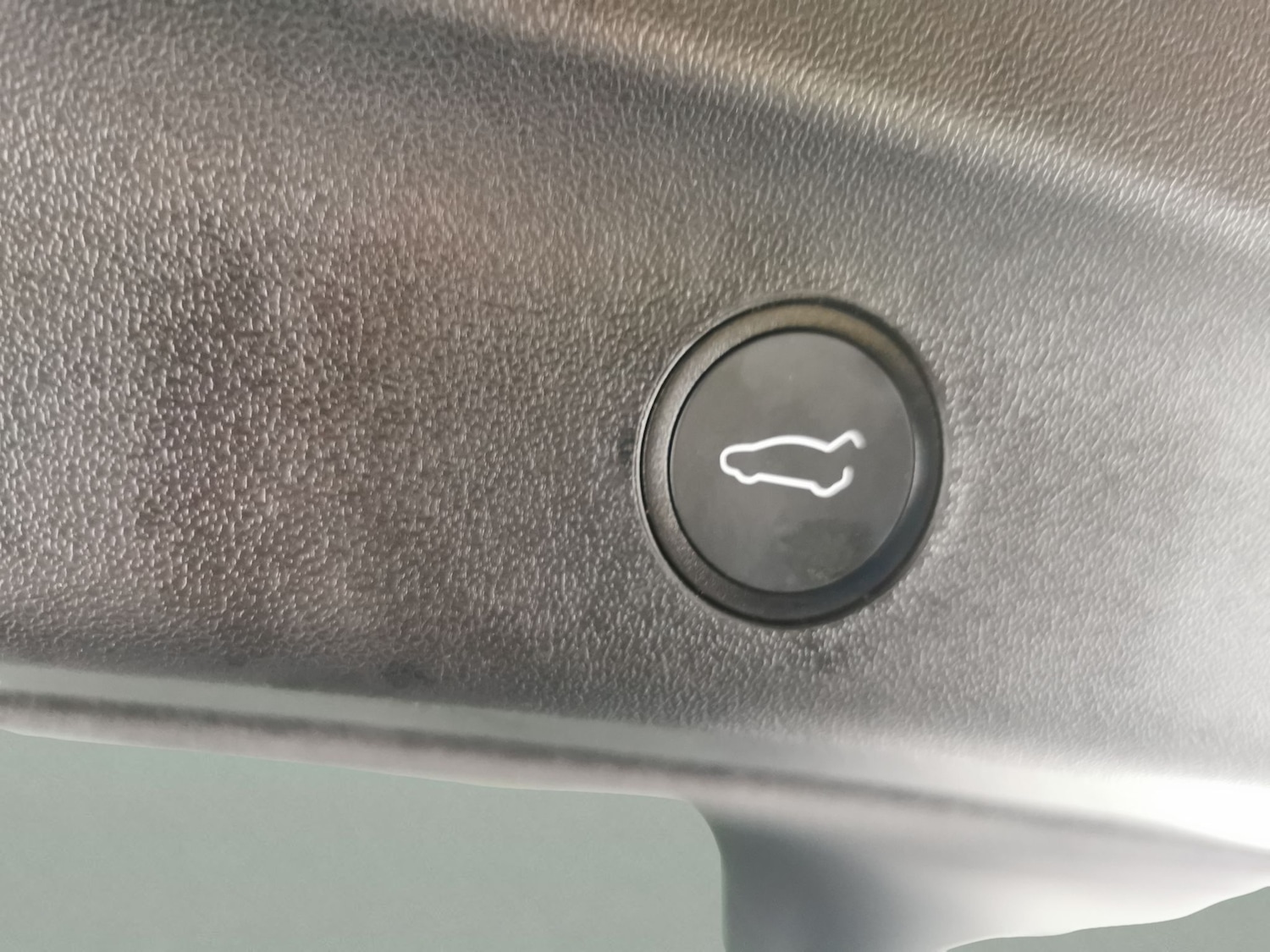 Used Tesla Model Y 2024 for sale - 77208108: Photo 16