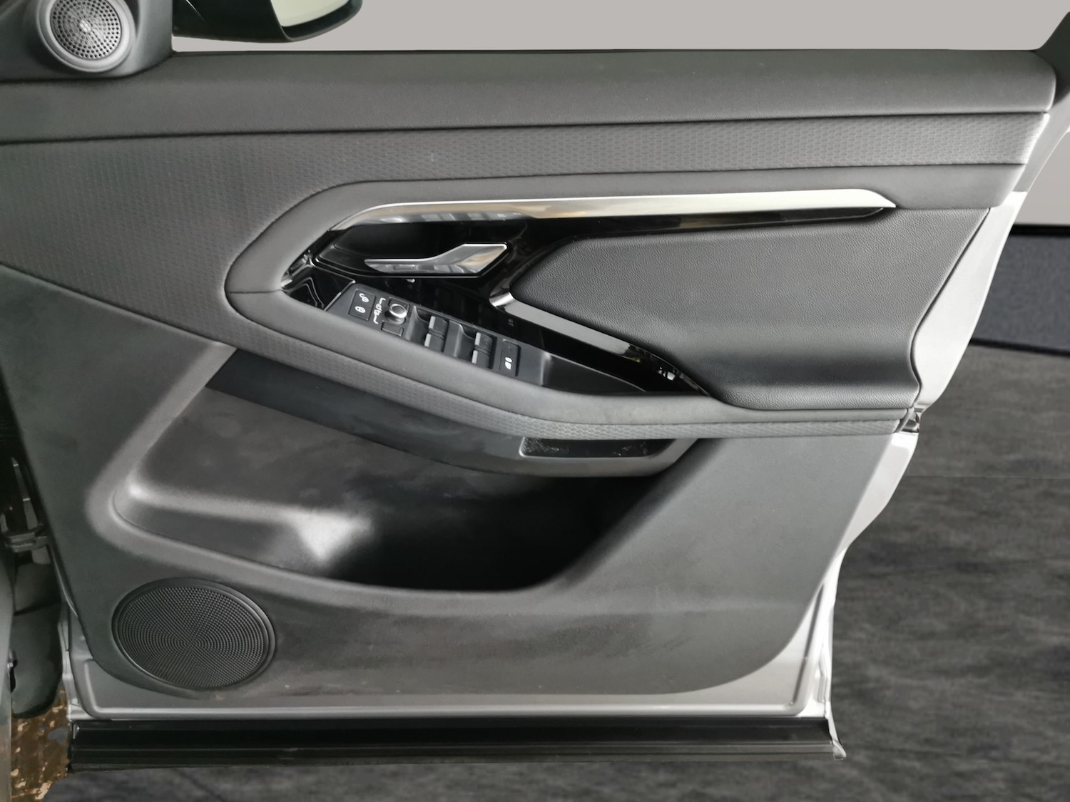 Used Land Rover Range Rover Evoque 2020 for sale - 77650808: Photo 28