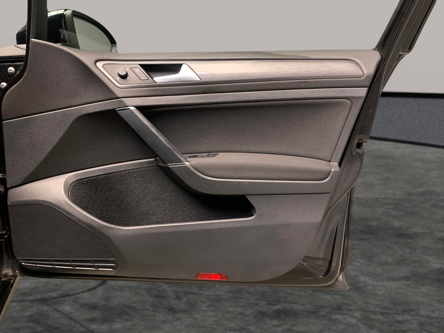 Used Volkswagen Golf 2020 for sale - 76392132: Photo 36