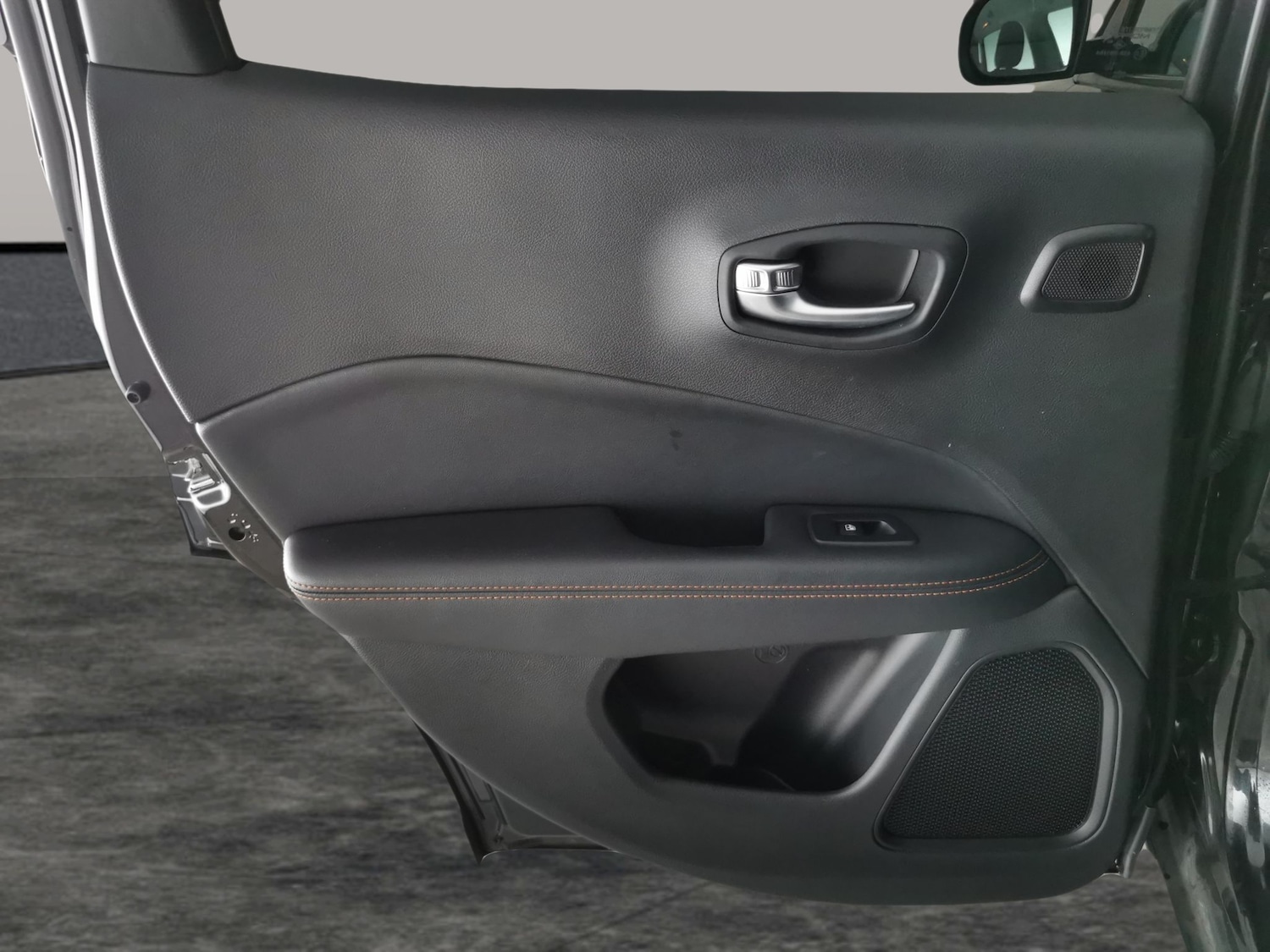 Used Jeep Compass 2020 for sale - 76400940: Photo 34