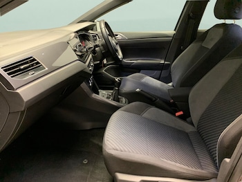 Used Volkswagen Polo undefined for sale - 76905788: Photo