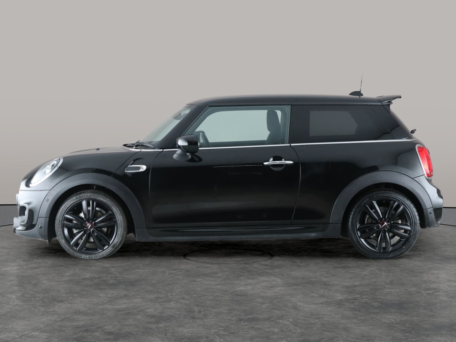 Used MINI Hatch 2020 for sale - 76587865: Photo 13