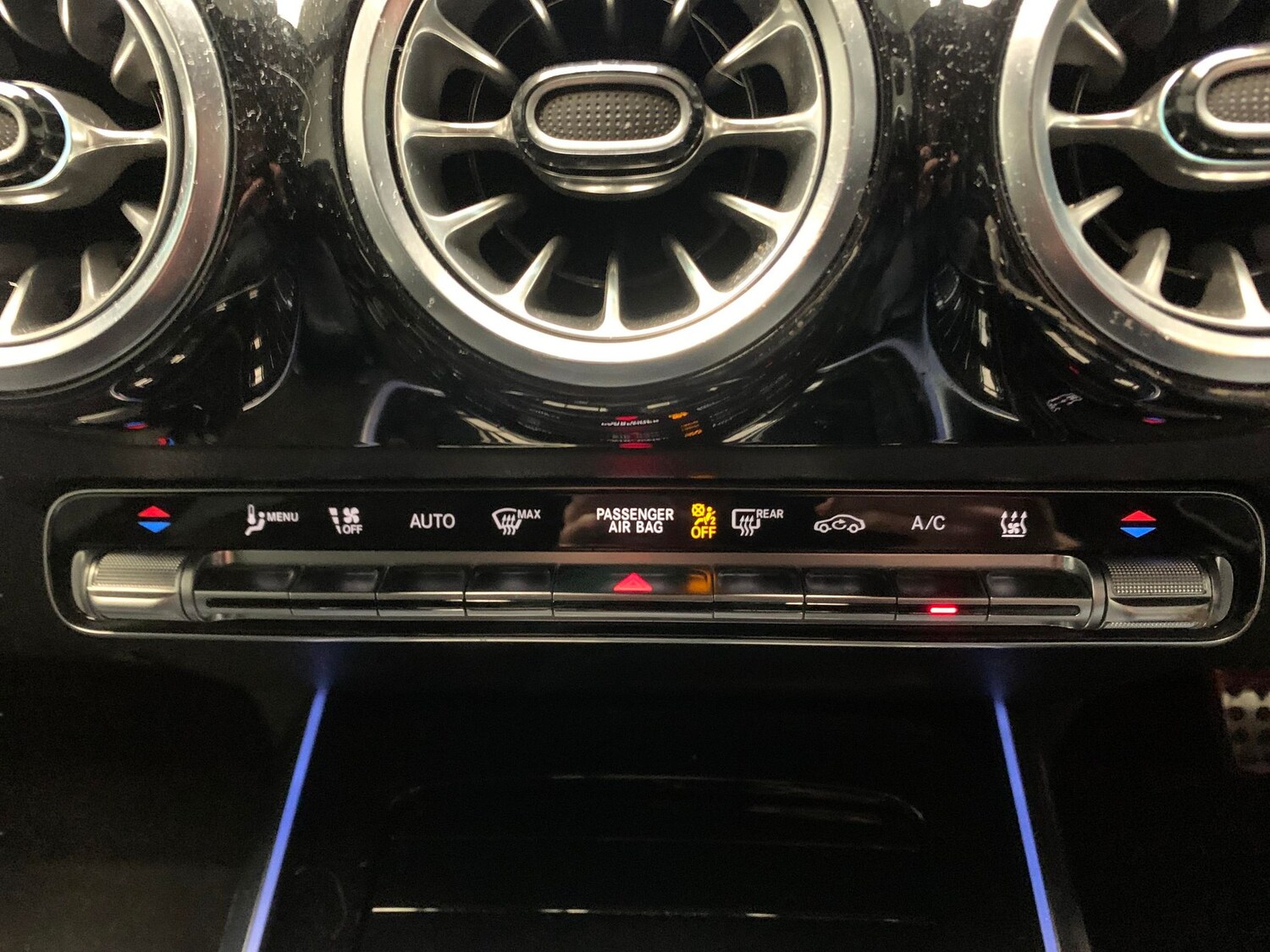 Used Mercedes-Benz EQA 2022 for sale - 77347233: Photo 17