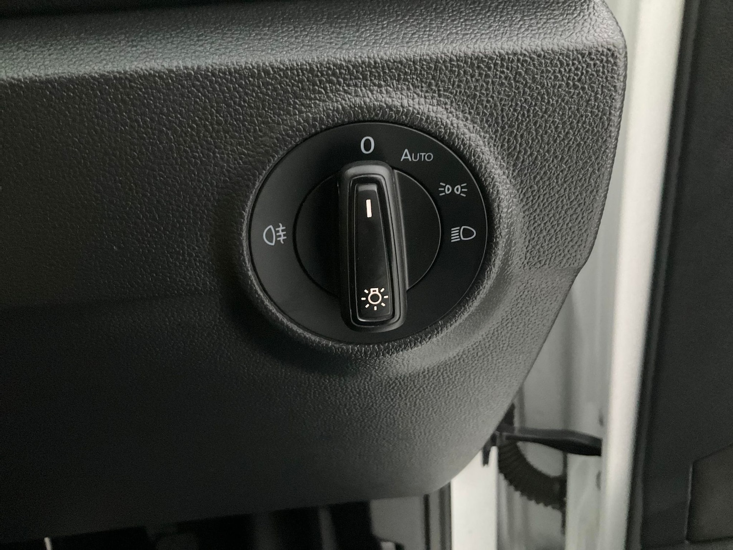 Used Volkswagen T-Roc 2023 for sale - 76491993: Photo 25