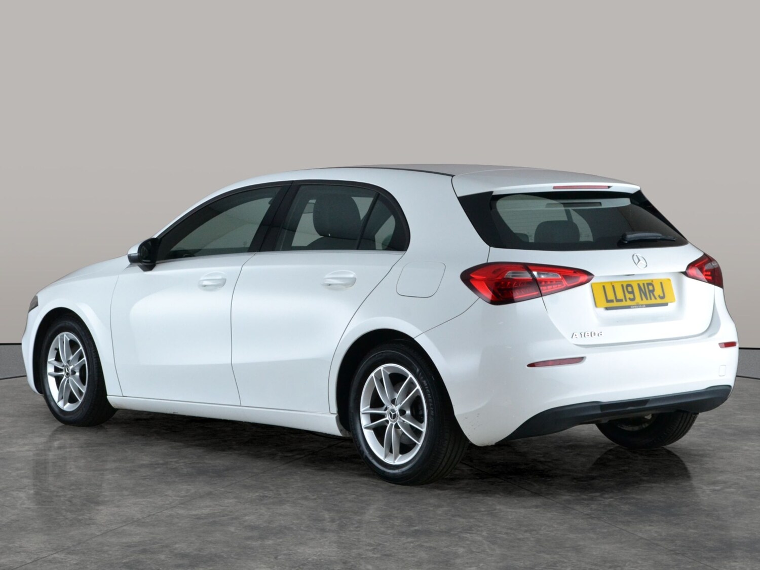 Used Mercedes-Benz A-Class 2019 for sale - 77786622: Photo 12