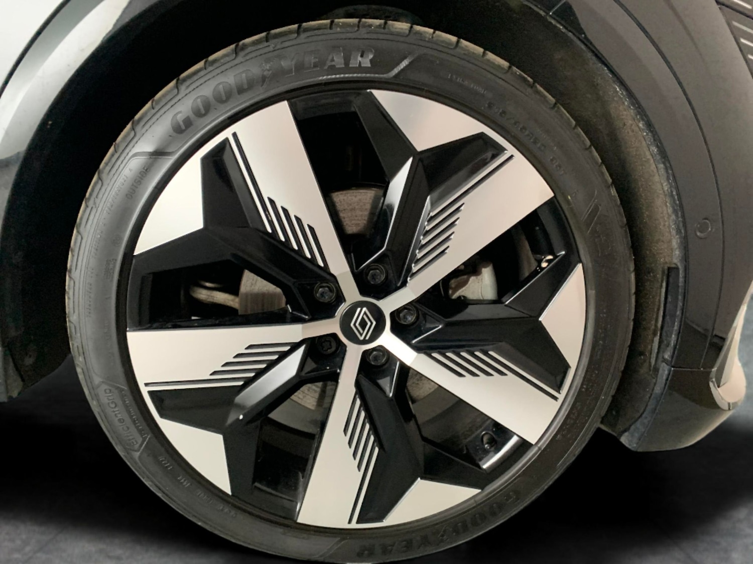 Used Renault Megane E Tech 2022 for sale - 76707032: Photo 28