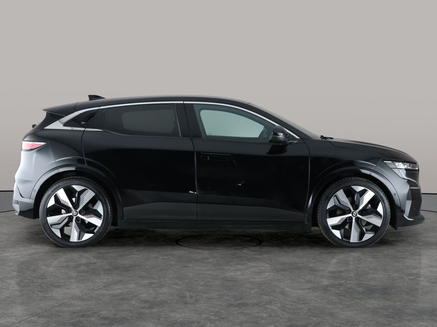 Used Renault Megane E Tech 2022 for sale - 76707032: Photo 8