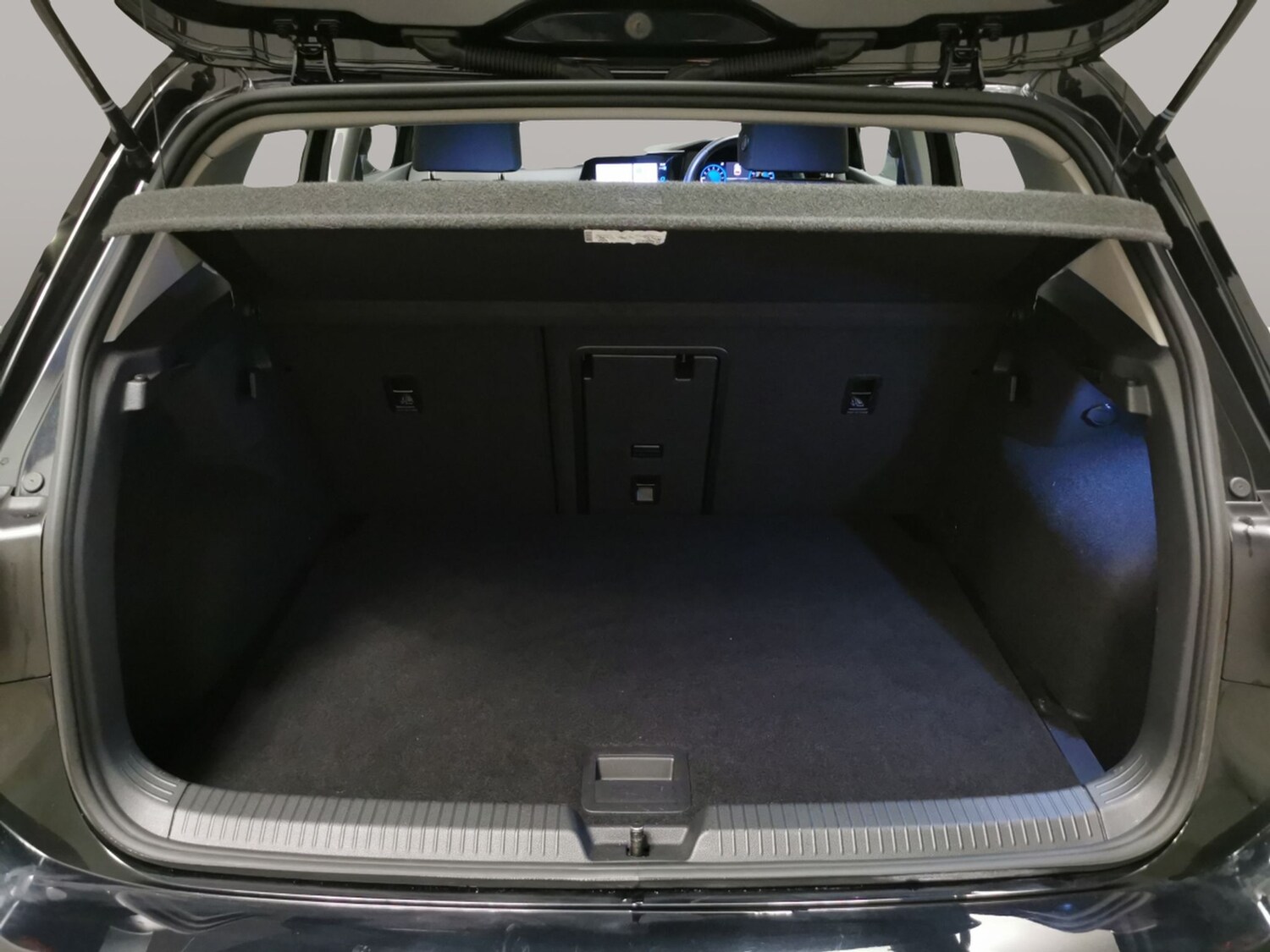 Used Volkswagen Golf 2023 for sale - 77347396: Photo 29