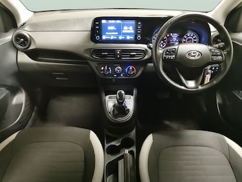 Used Hyundai i10 2022 for sale - 75528356: Photo