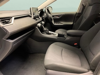 Used Toyota RAV4 2022 for sale - 76719829: Photo