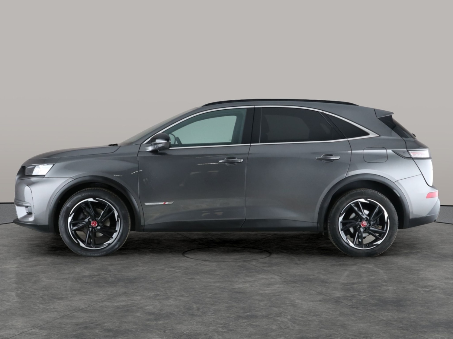 Used DS Automobiles DS 7 Crossback 2021 for sale - 76757293: Photo 10