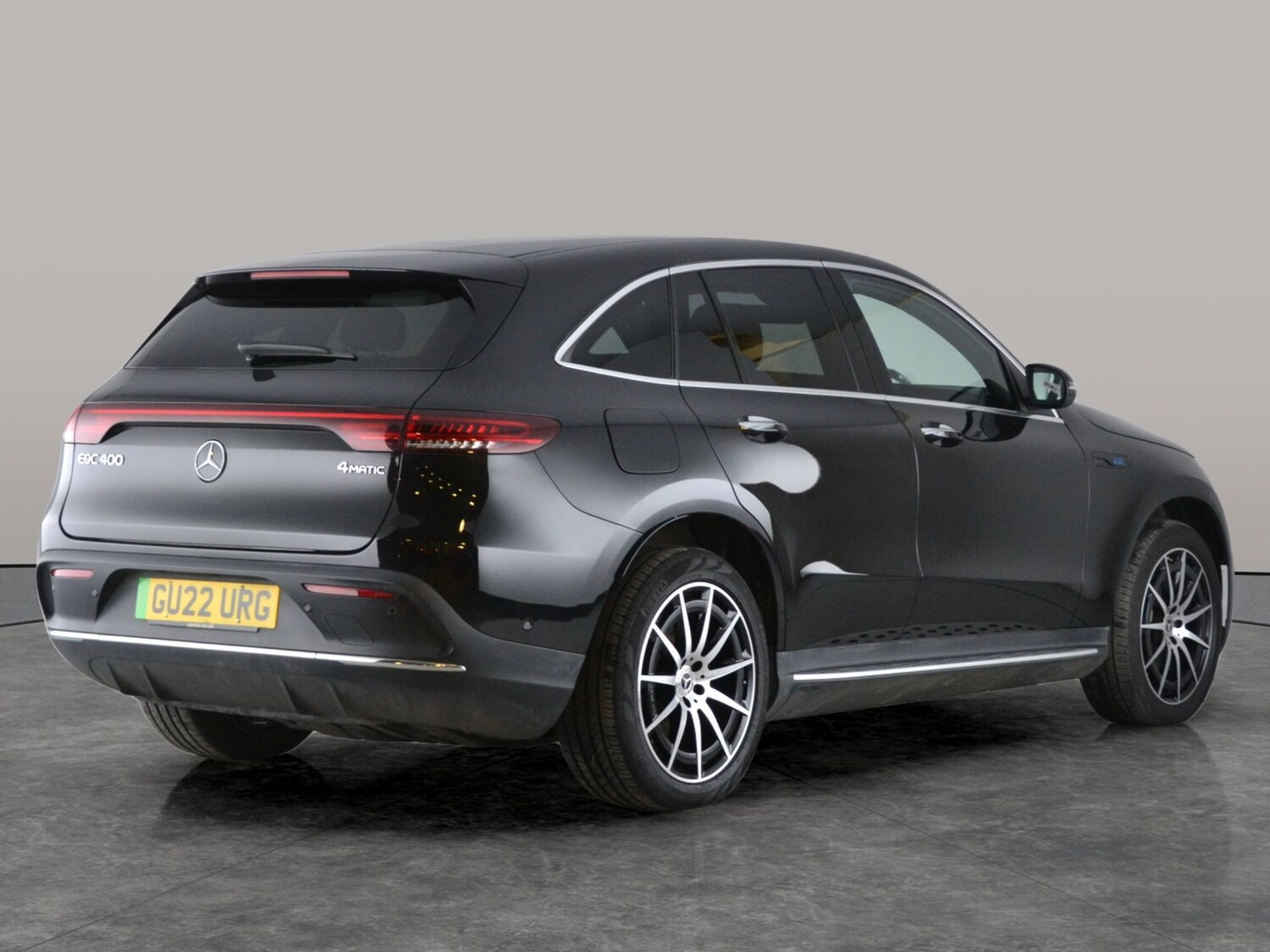 Used Mercedes-Benz EQC 2022 for sale - 77513940: Photo 11