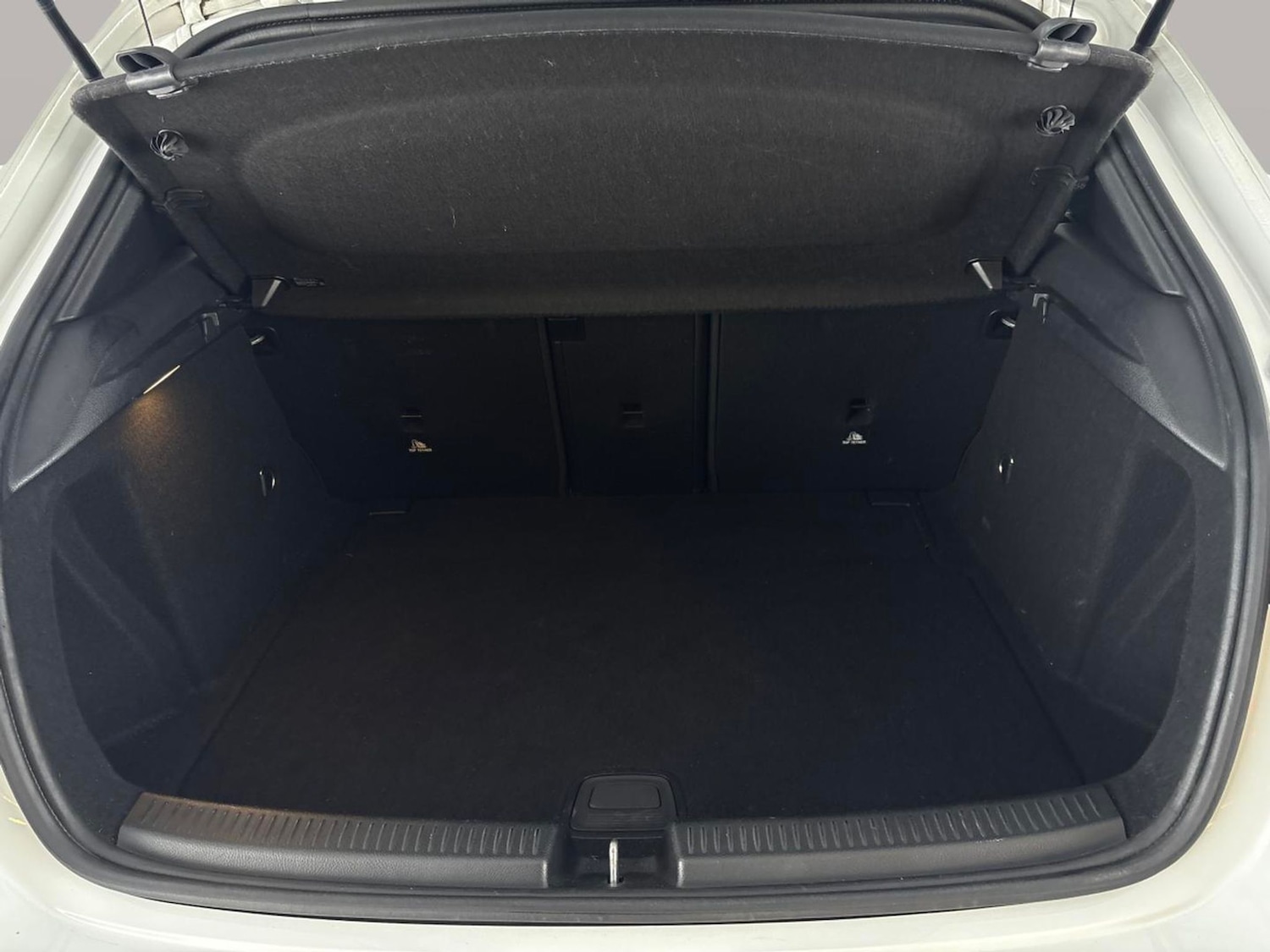 Used Mercedes-Benz A-Class 2019 for sale - 76808096: Photo 31