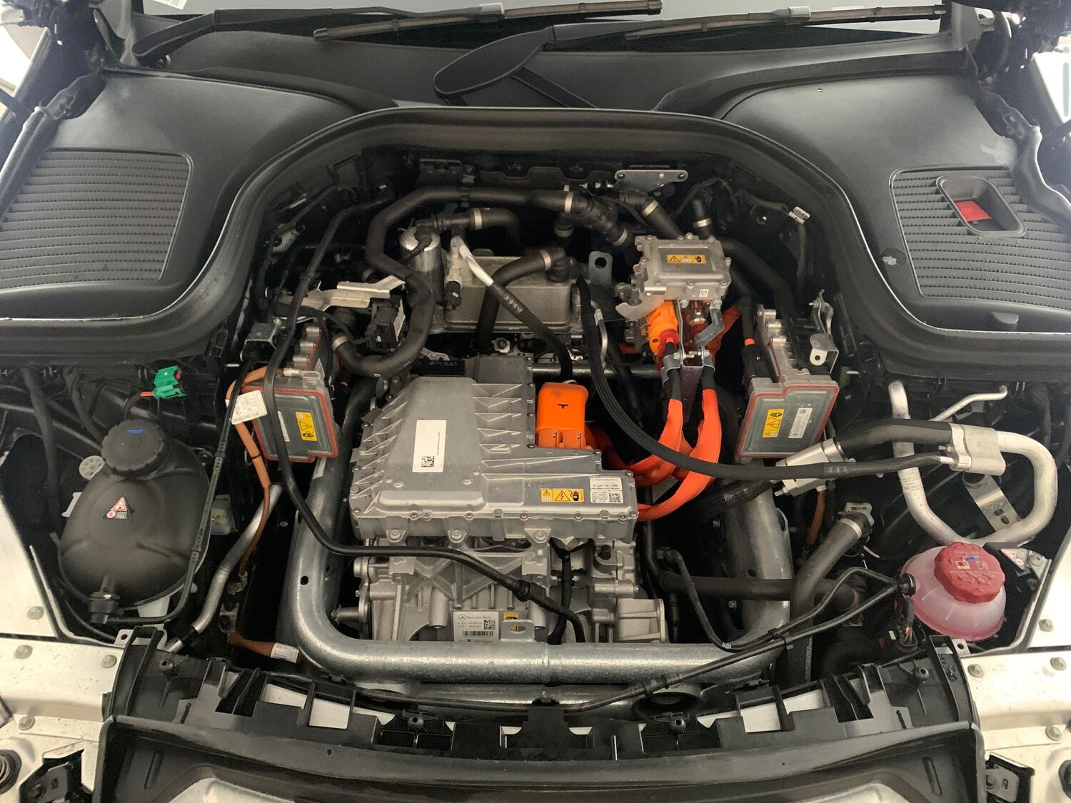 Used Mercedes-Benz EQC 2022 for sale - 76626364: Photo 34