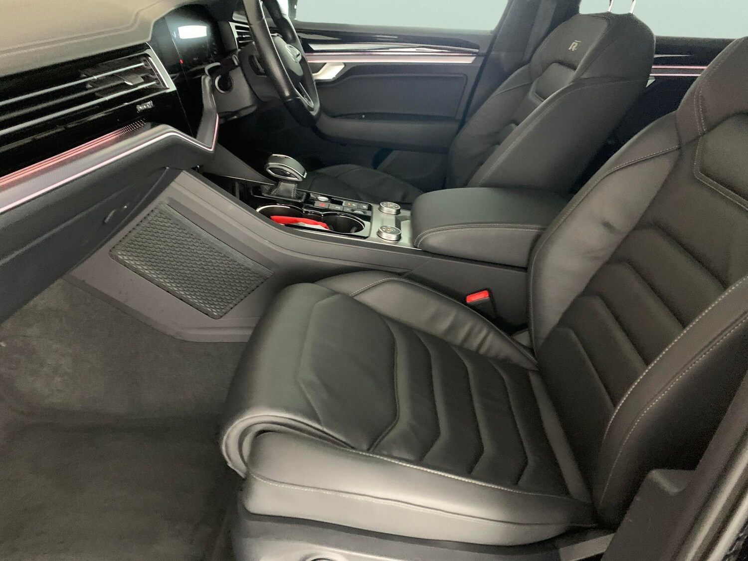 Used Mercedes-Benz EQC 2022 for sale - 76626364: Photo 4