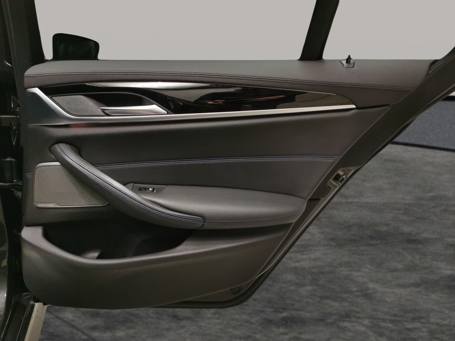 Used BMW 5 Series for sale - 78129442: Photo 32