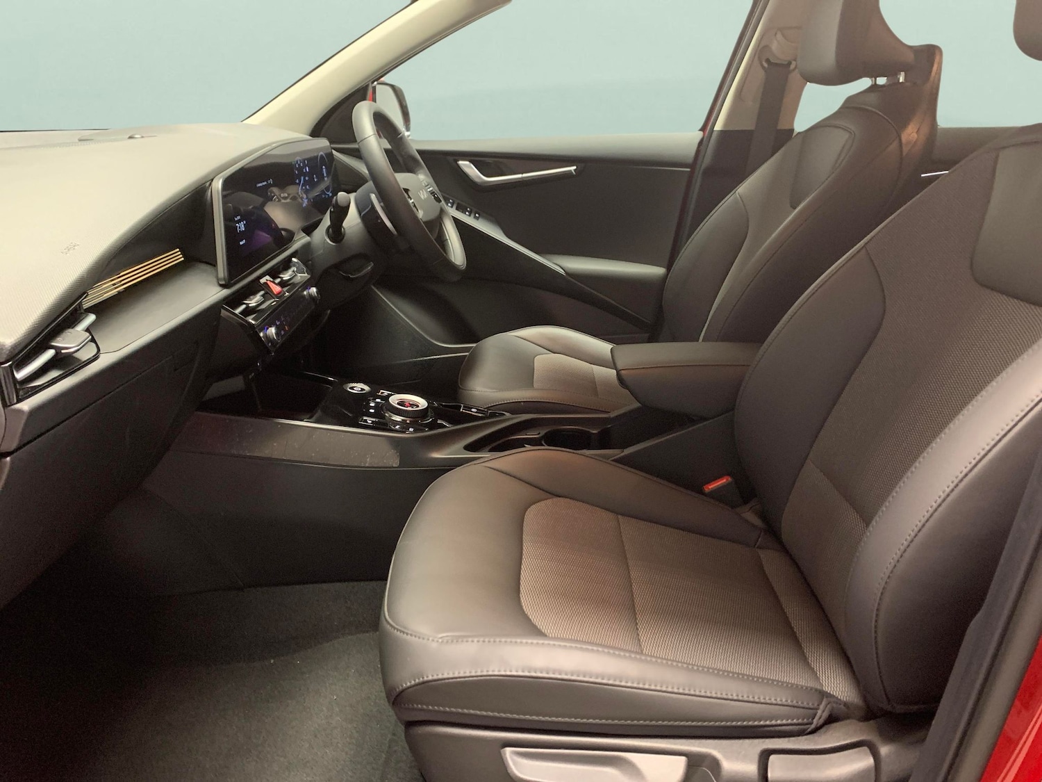 Used Kia Niro 2023 for sale - 76444606: Photo 6