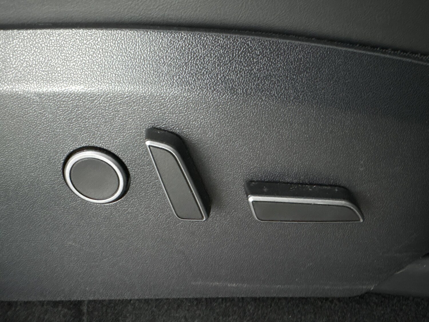 Used Tesla Model Y 2024 for sale - 77756080: Photo 29