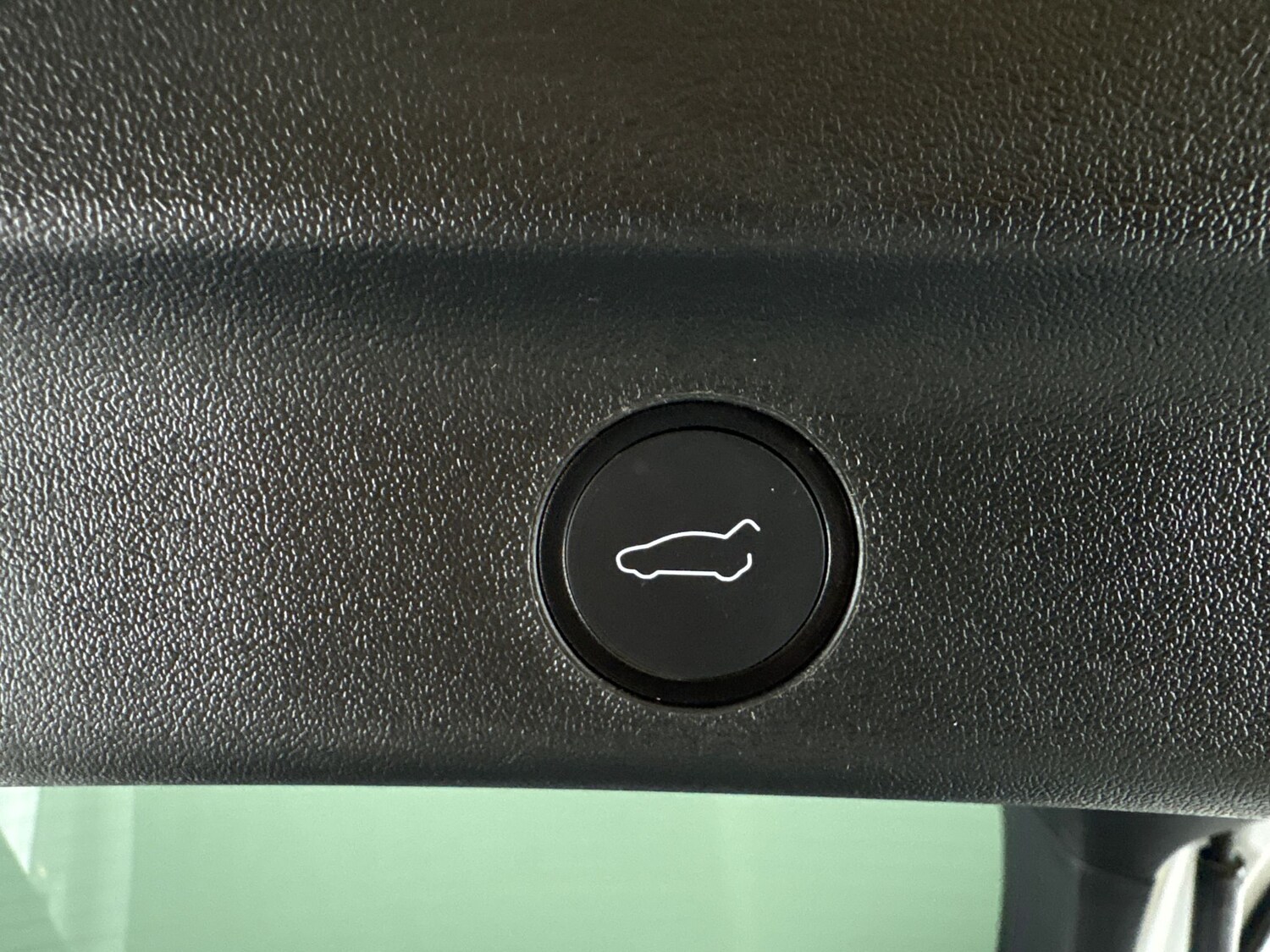 Used Tesla Model Y 2024 for sale - 77756080: Photo 30