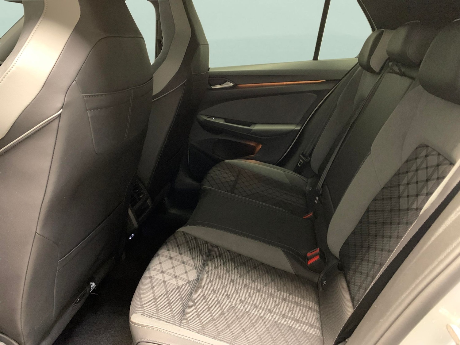 Used Volkswagen Golf 2021 for sale - 77095585: Photo 23