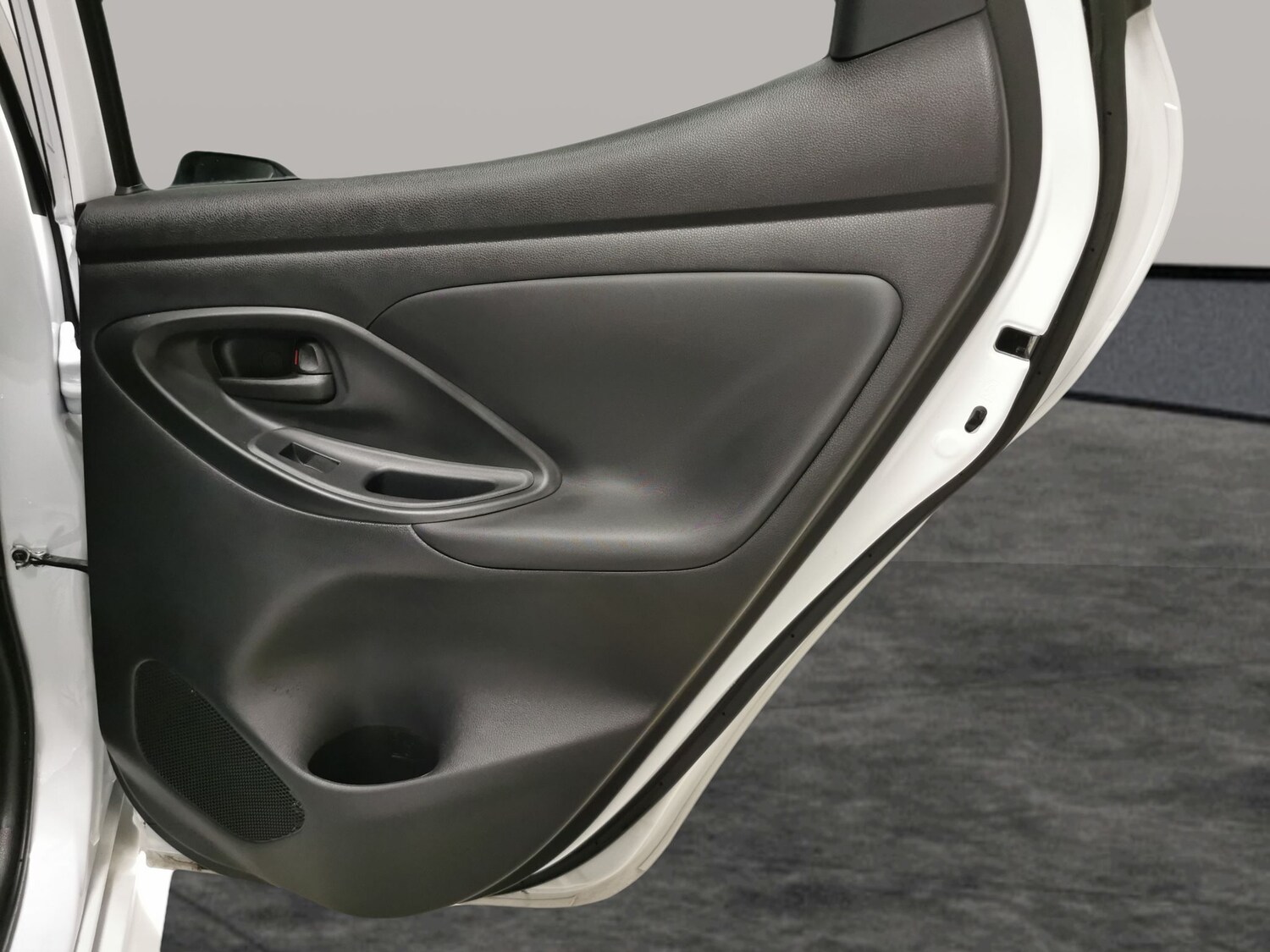 Used Toyota Yaris 2024 for sale - 78094291: Photo 26