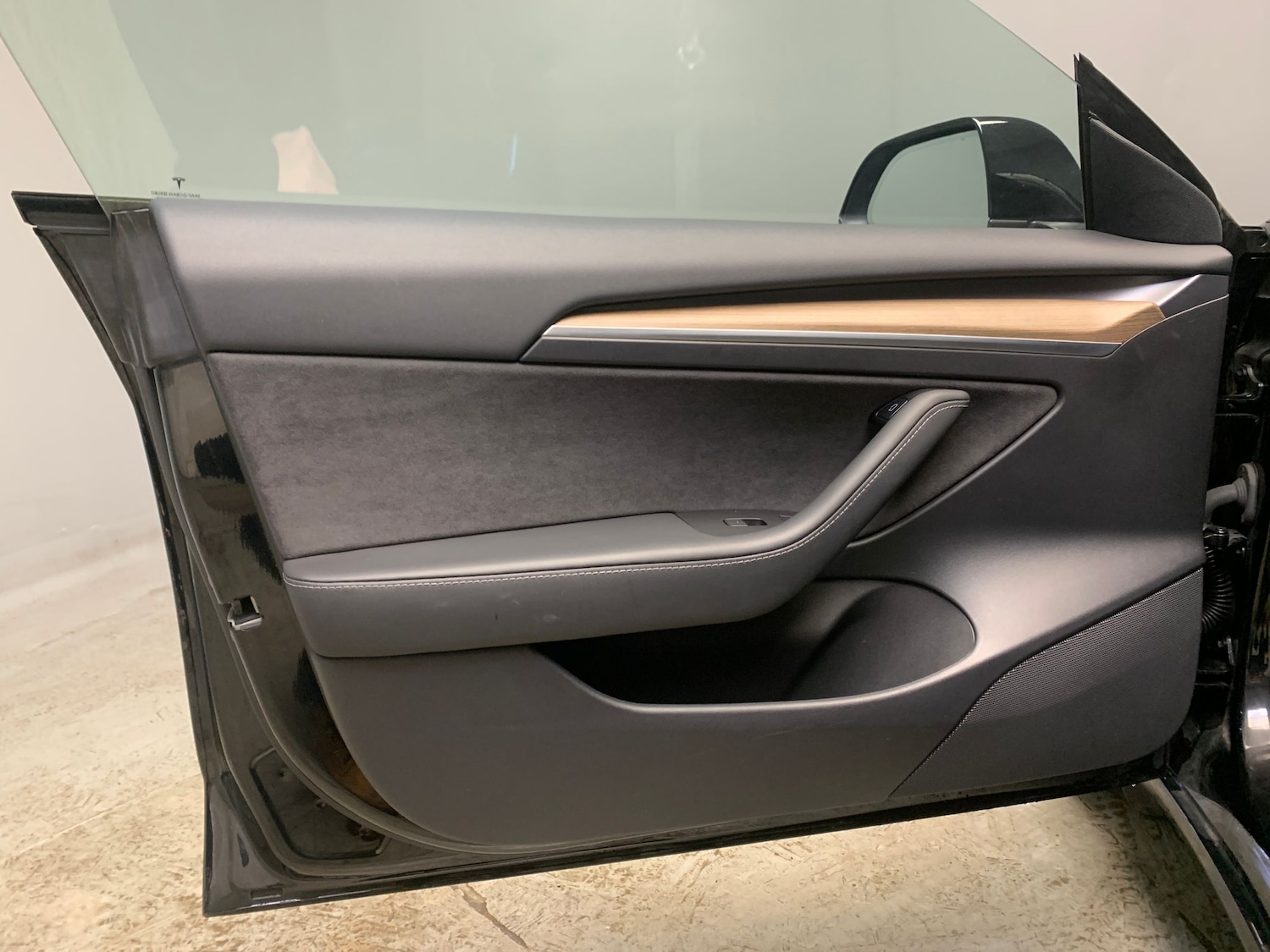 Used Tesla Model 3 2021 for sale - 77493006: Photo 26