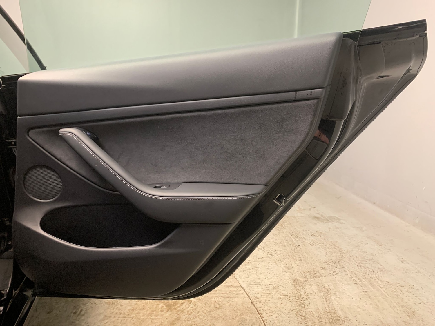 Used Tesla Model 3 2021 for sale - 77493006: Photo 28