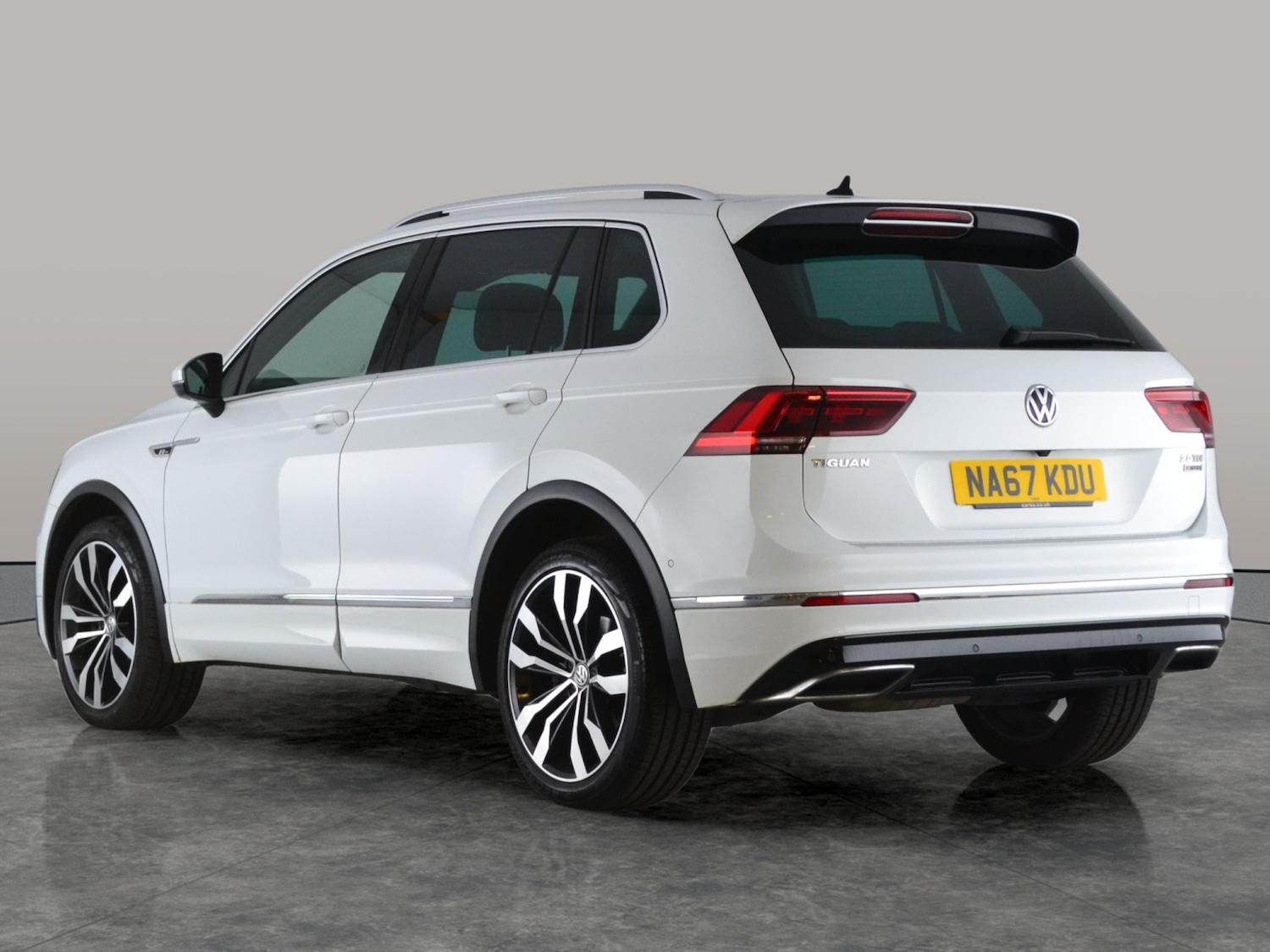 Used Volkswagen Tiguan 2017 for sale - 76356076: Photo 13