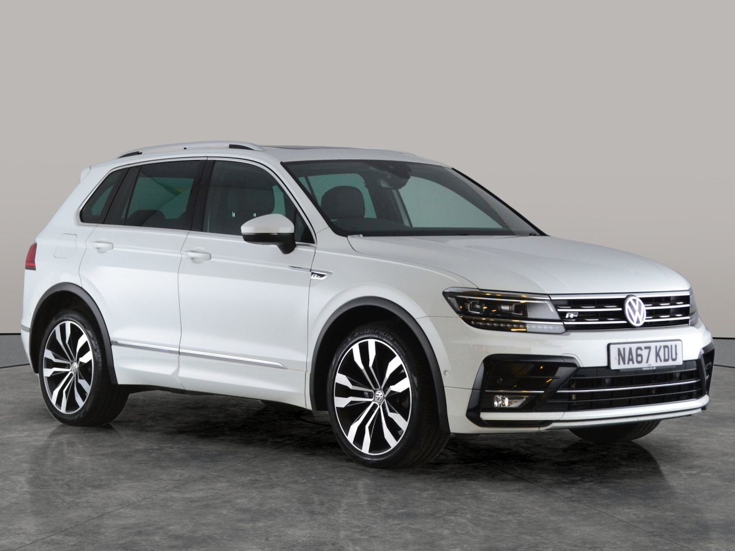 Used Volkswagen Tiguan 2017 for sale - 76356076: Photo 17